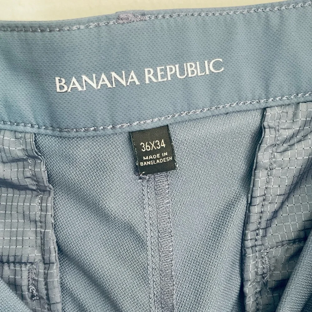 *Banana Republic Flat Front Slim Performance Pant 36 blue